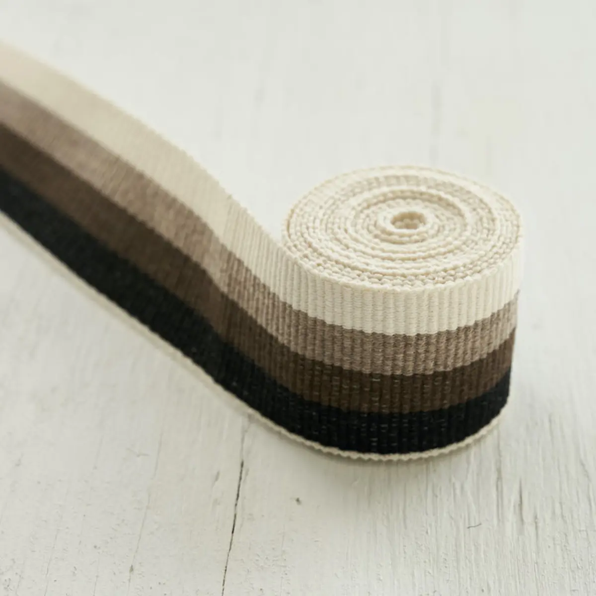 OMBRE TAPE INDOOR/OUTDOOR_ NEUTRAL