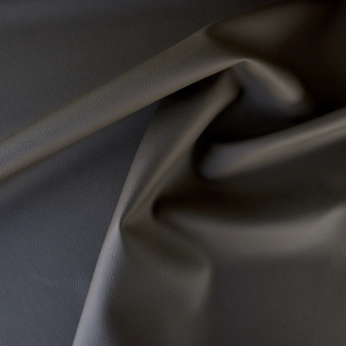 VEGAN LEATHER INDOOR/OUTDOOR_ BROWN