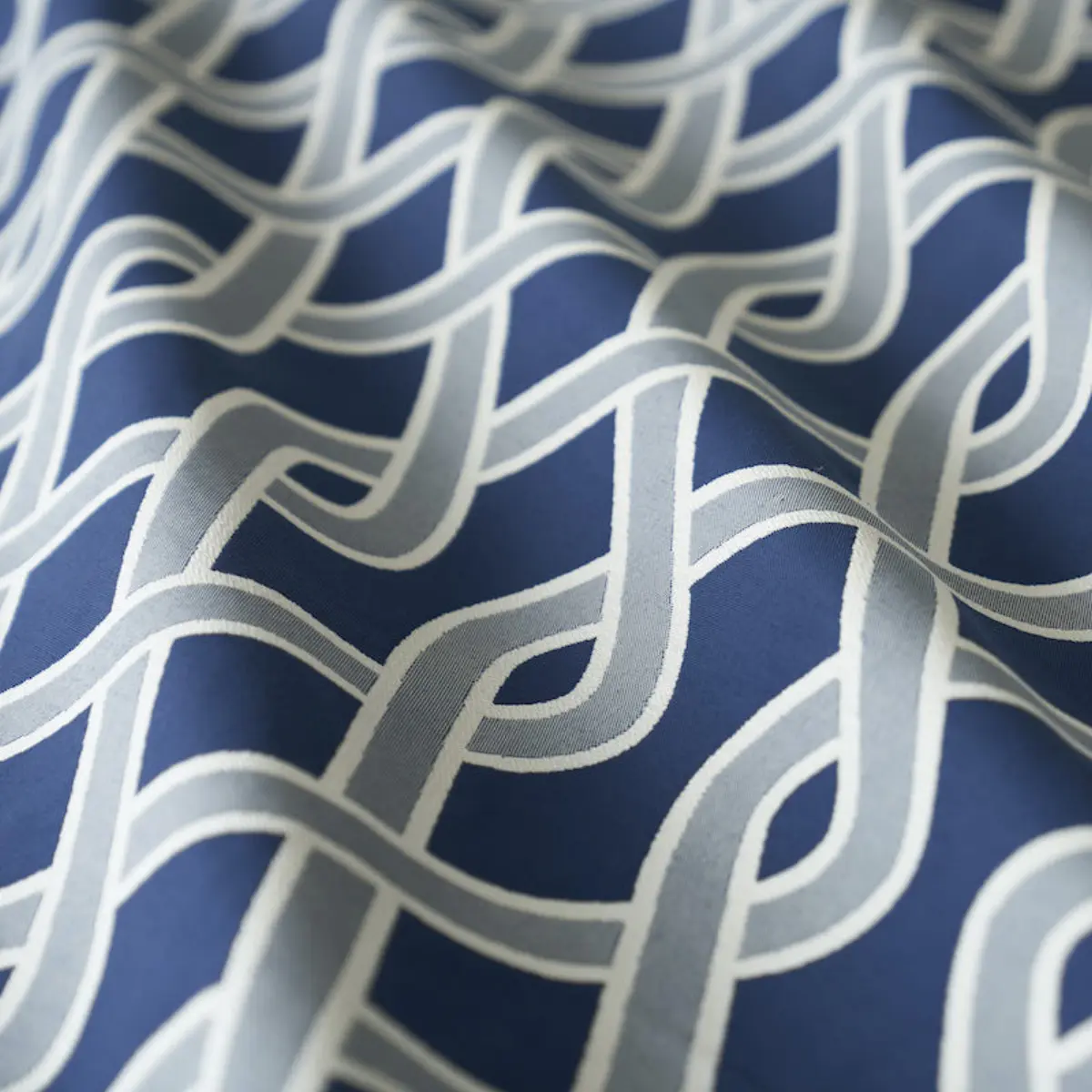 CLEO TRELLIS INDOOR/OUTDOOR_ BLUE