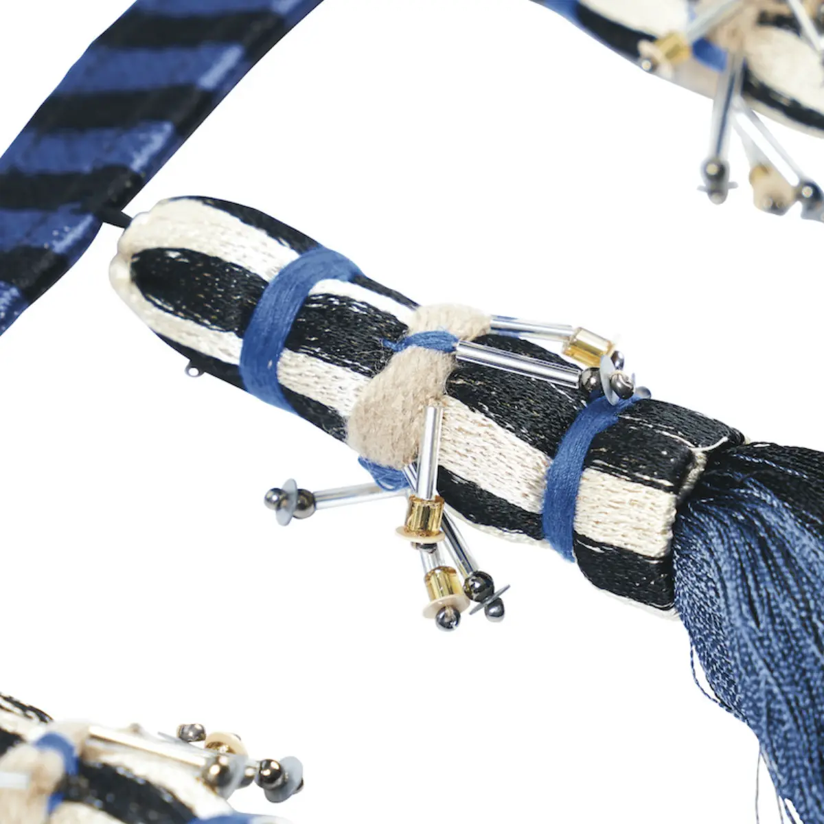 ANTONY TASSEL TRIM_ BLUE & BLACK
