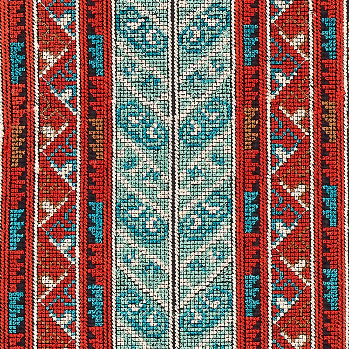 VINKA EMBROIDERY_ RED & BLACK