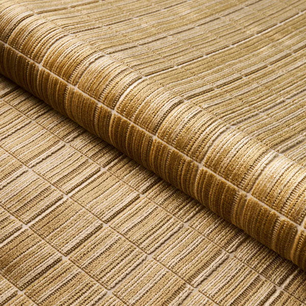 CORNEILLE VELVET_ COPPER