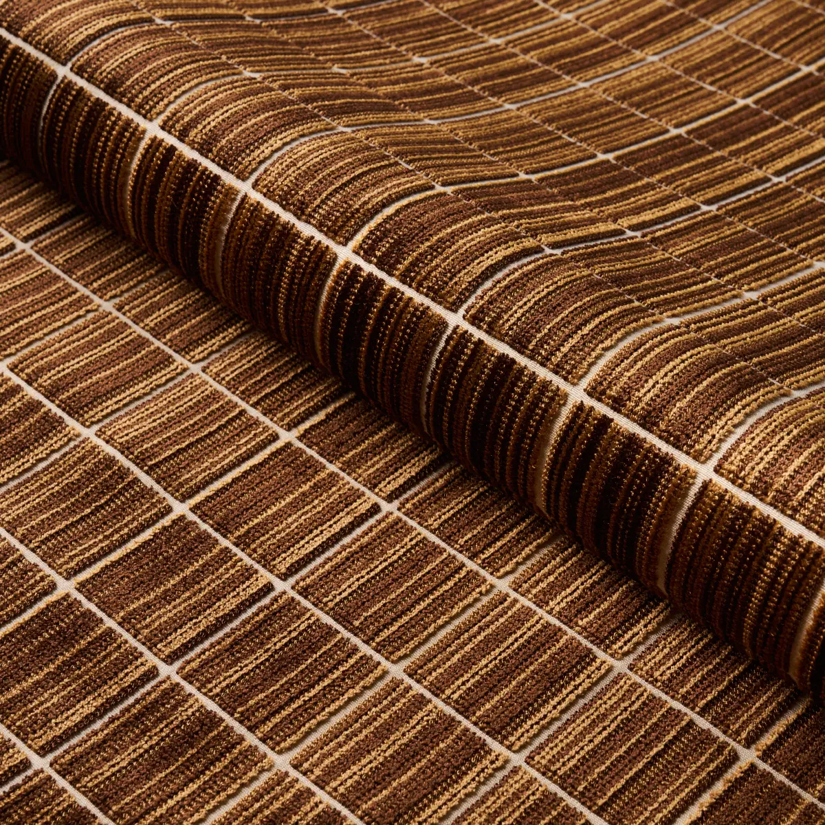 CORNEILLE VELVET_ MOCHA