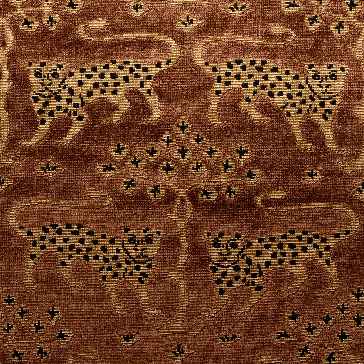 WOODLAND LEOPARD VELVET_ SEPIA