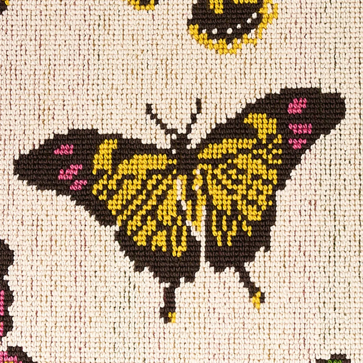 BUTTERFLY ÉPINGLÉ_ SPRING