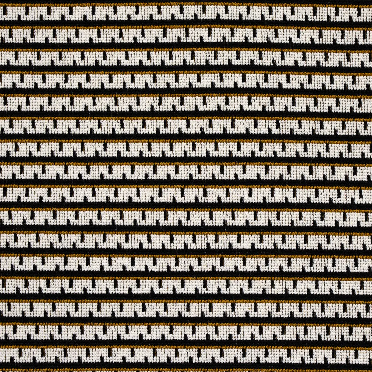 STRUKTUR ÉPINGLÉ_ MOONSTONE