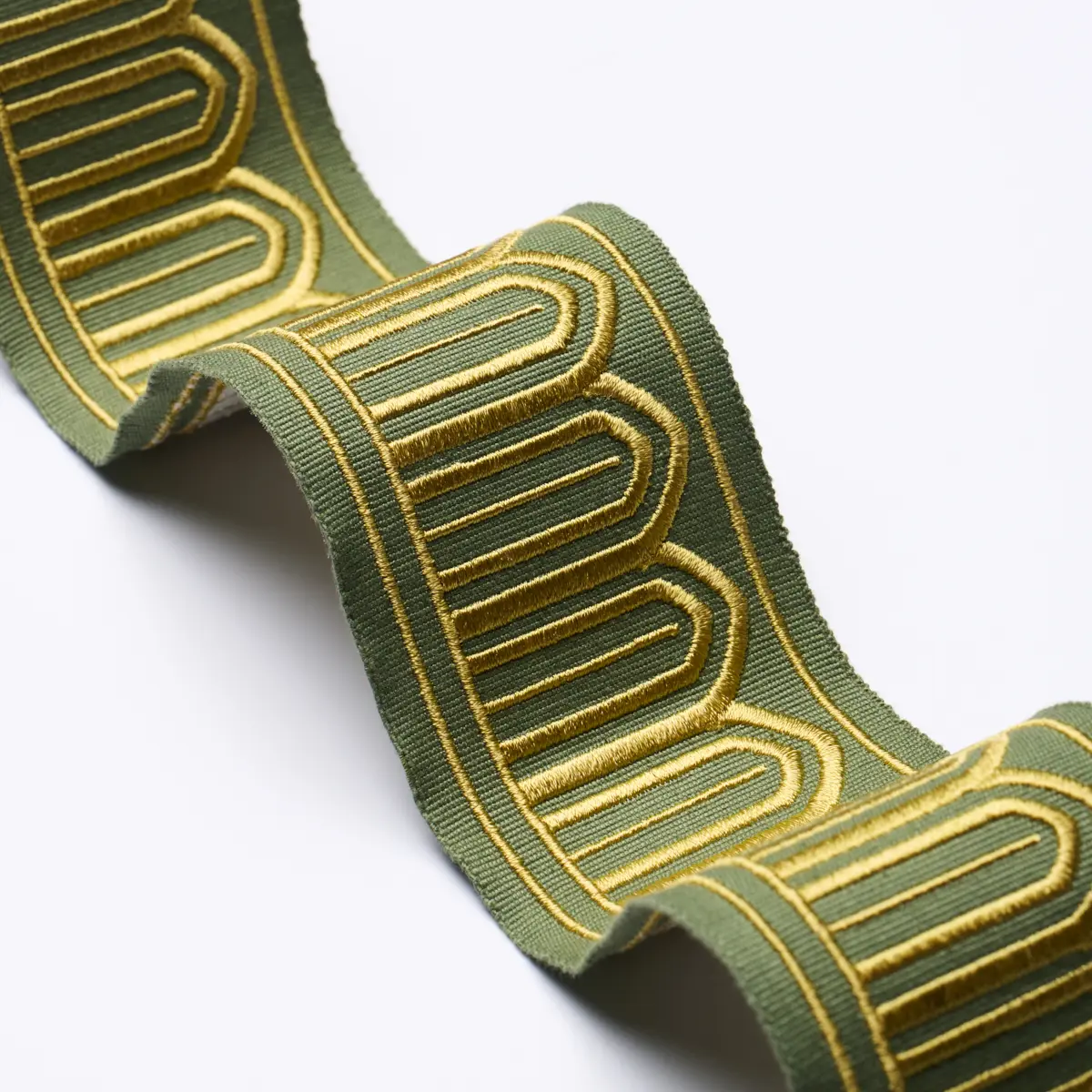 ARCHES EMBROIDERED TAPE MEDIUM_ OLIVE