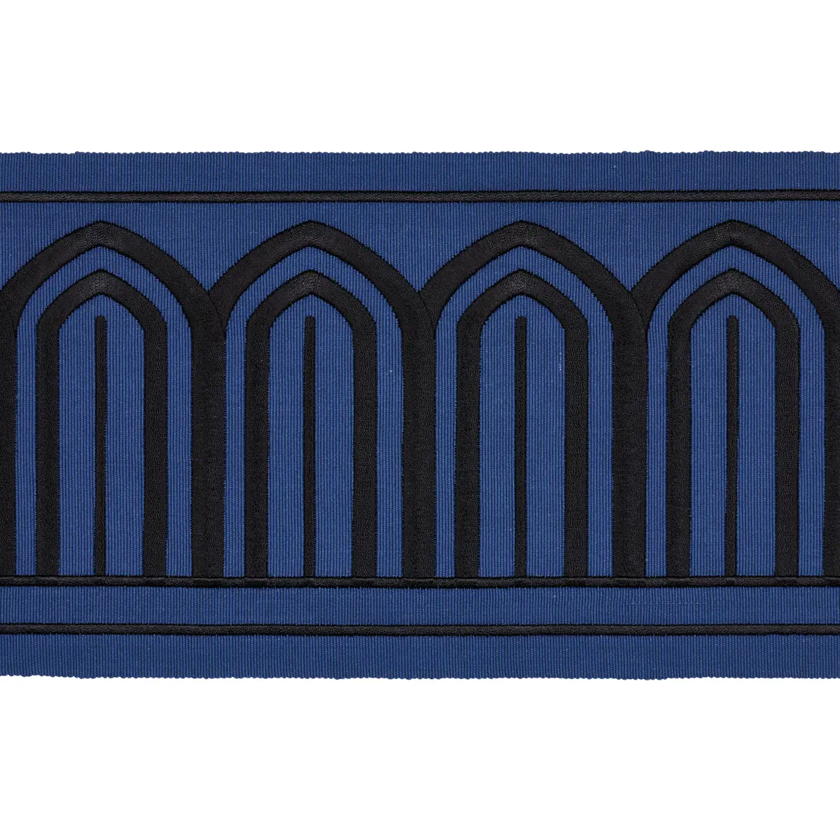ARCHES EMBROIDERED TAPE WIDE_ BLACK ON NAVY
