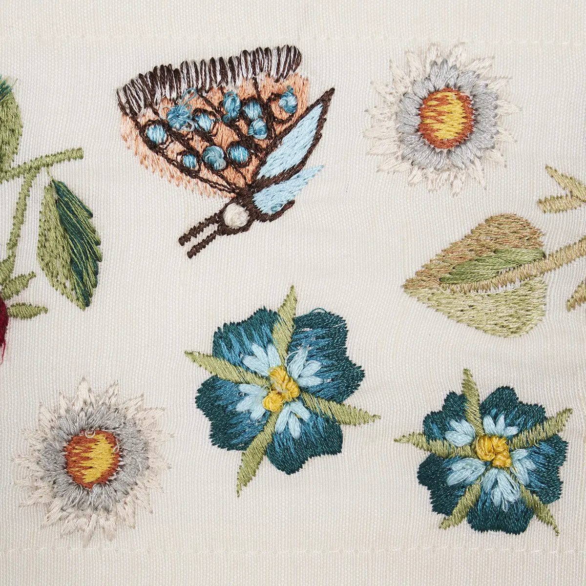 Royal Silk Embroidery Trim_ MULTI