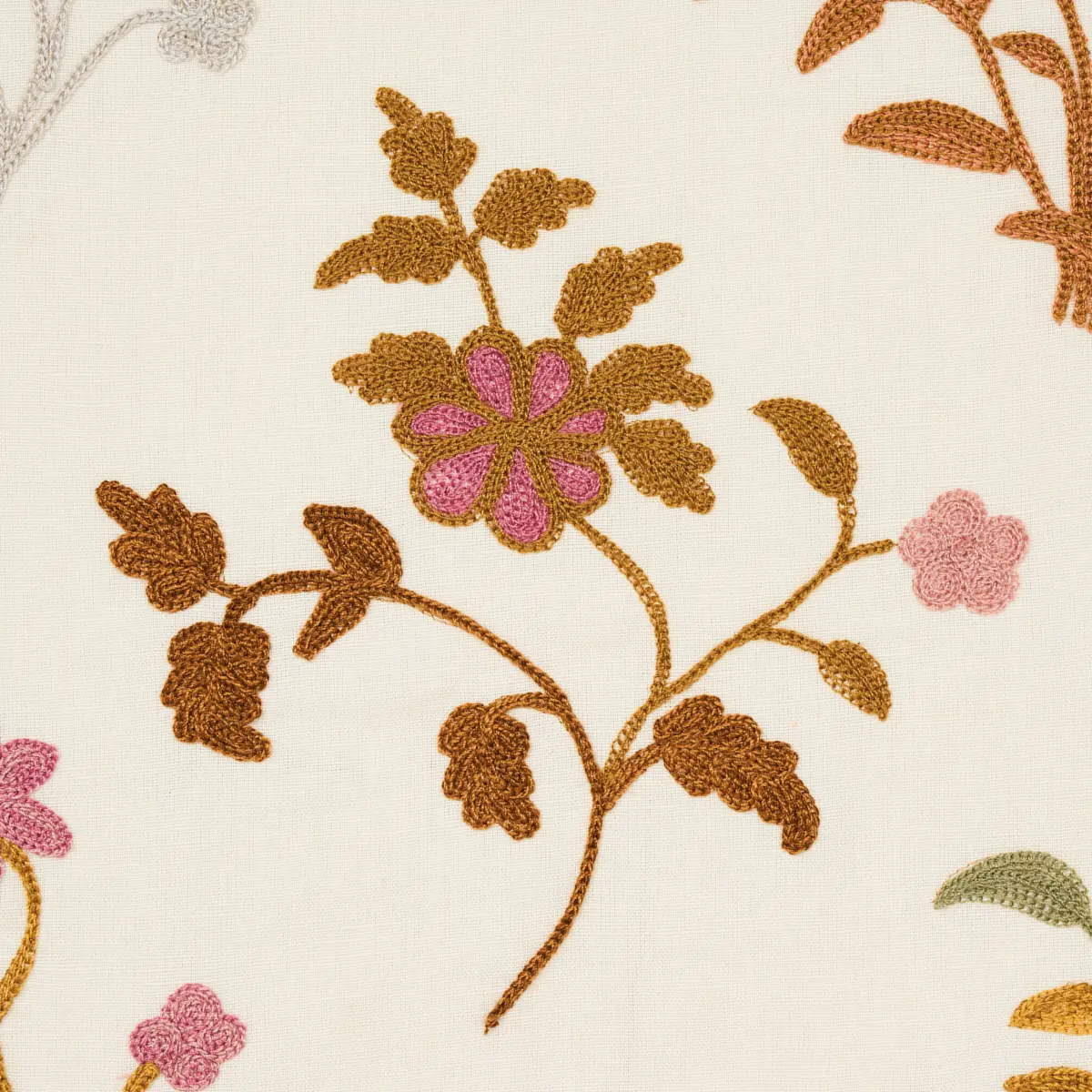 Raleigh Crewel Embroidery_ AUTUMN