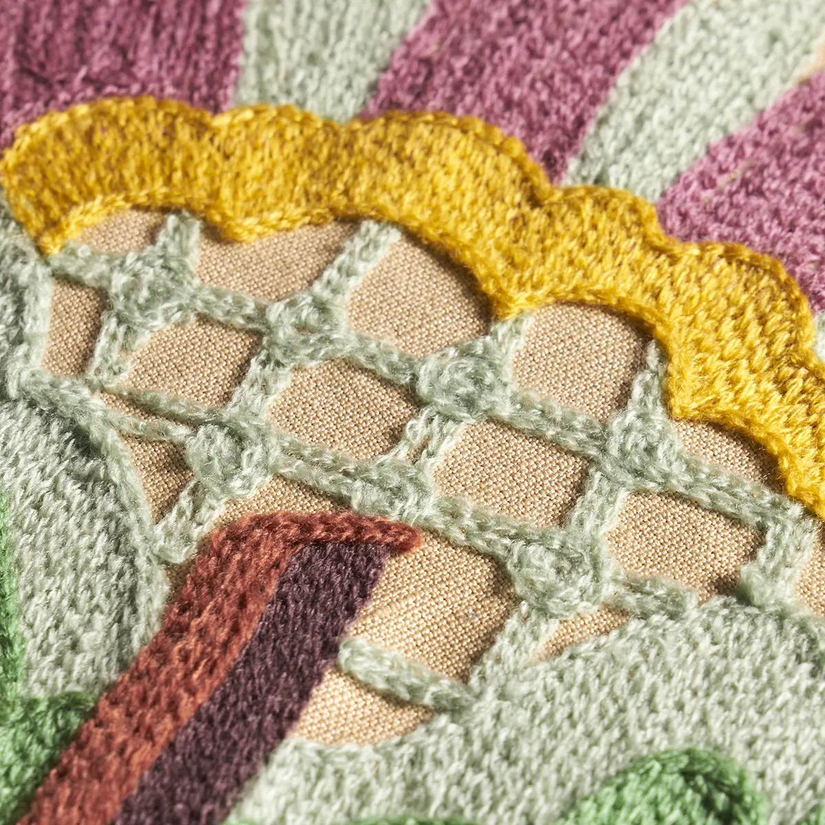 MANDEVILLA EMBROIDERY_ DOCUMENT