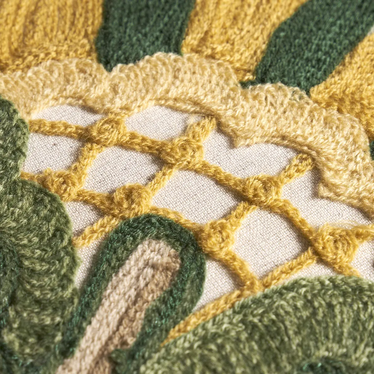 MANDEVILLA EMBROIDERY_ PINK & GREEN
