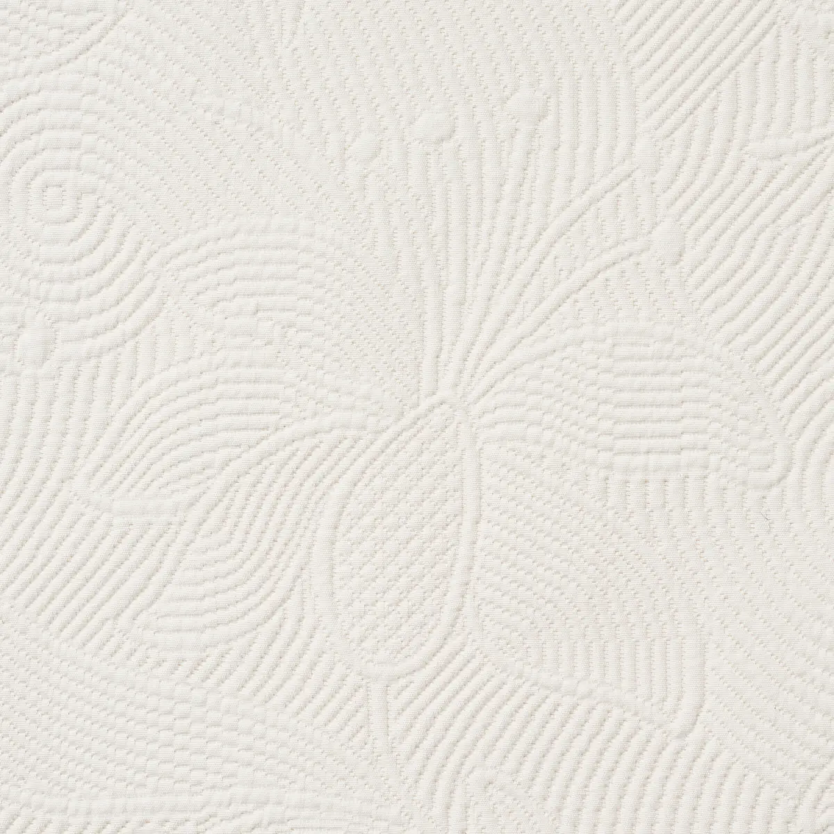 QUILTED SCROLL MATELASSÉ_ IVORY