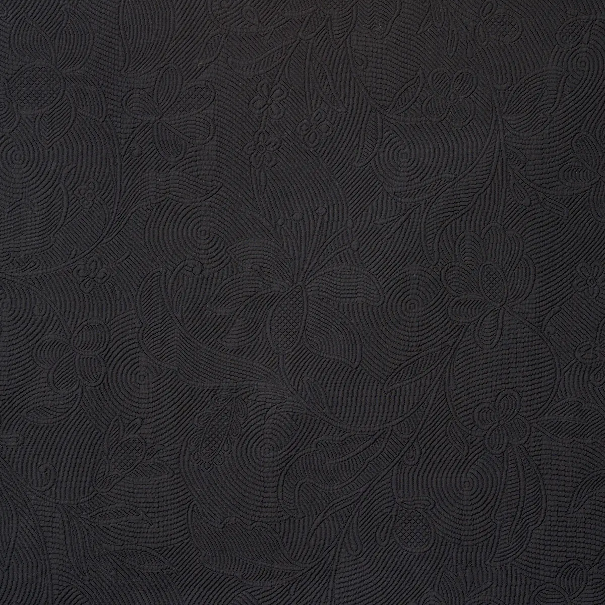 QUILTED SCROLL MATELASSÉ_ PITCH BLACK