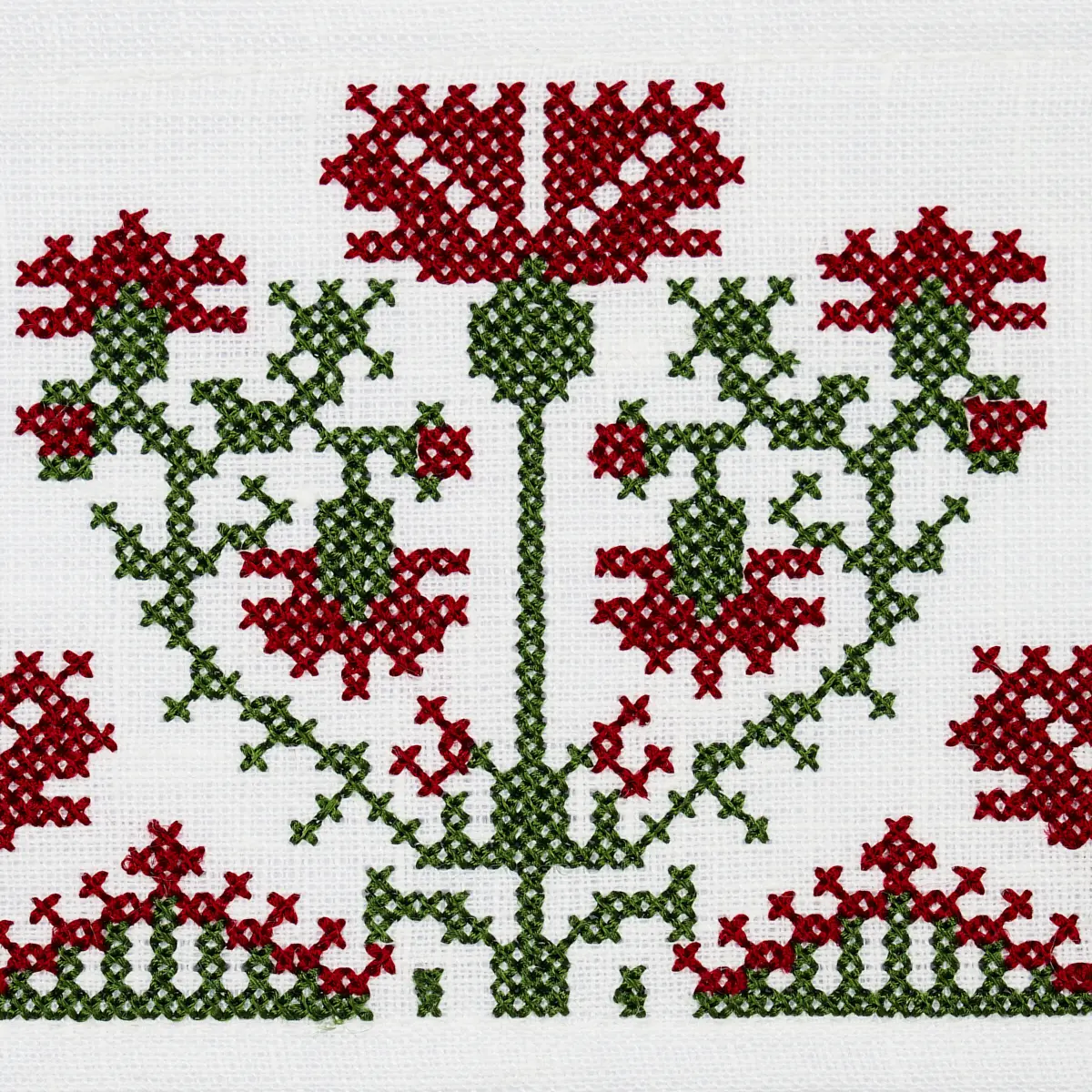 CUSTIS EMBROIDERED TAPE_ CLARET