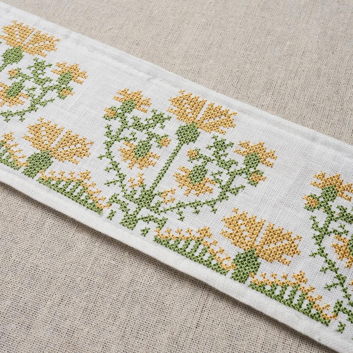 CUSTIS EMBROIDERED TAPE_ MARIGOLD