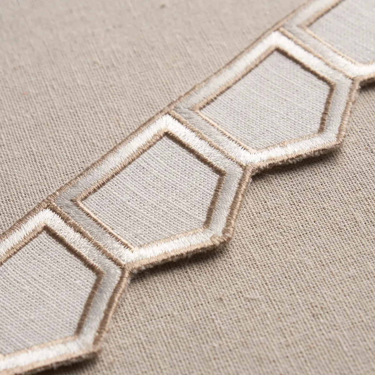 Honeycomb Trim_ IVORY