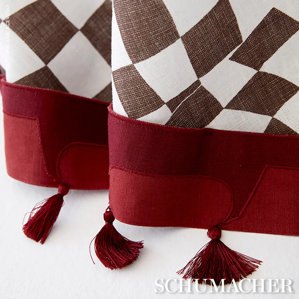 PAGODA TRIM_ RED