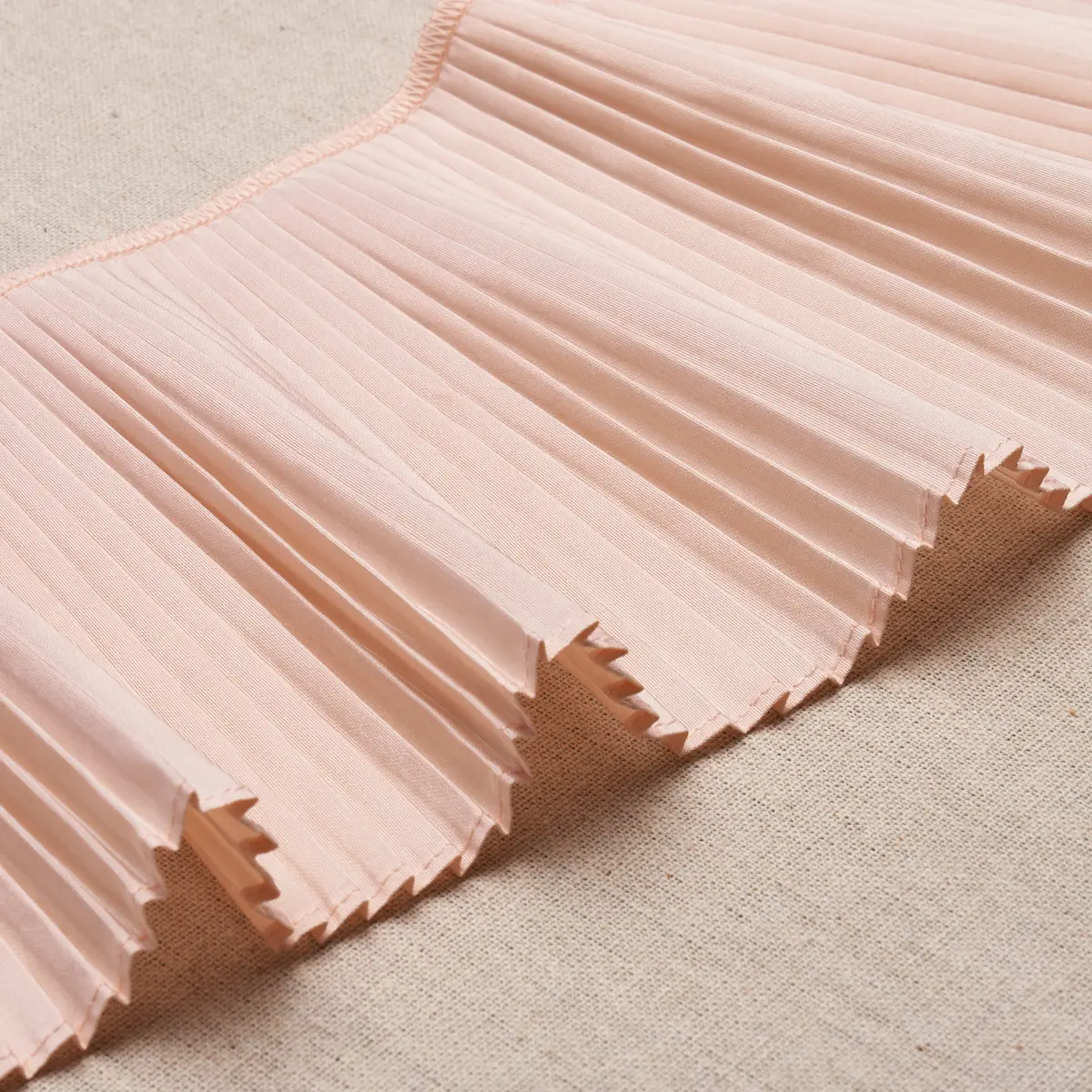 BOTTICELLI SILK RUFFLE TRIM_ SHELL