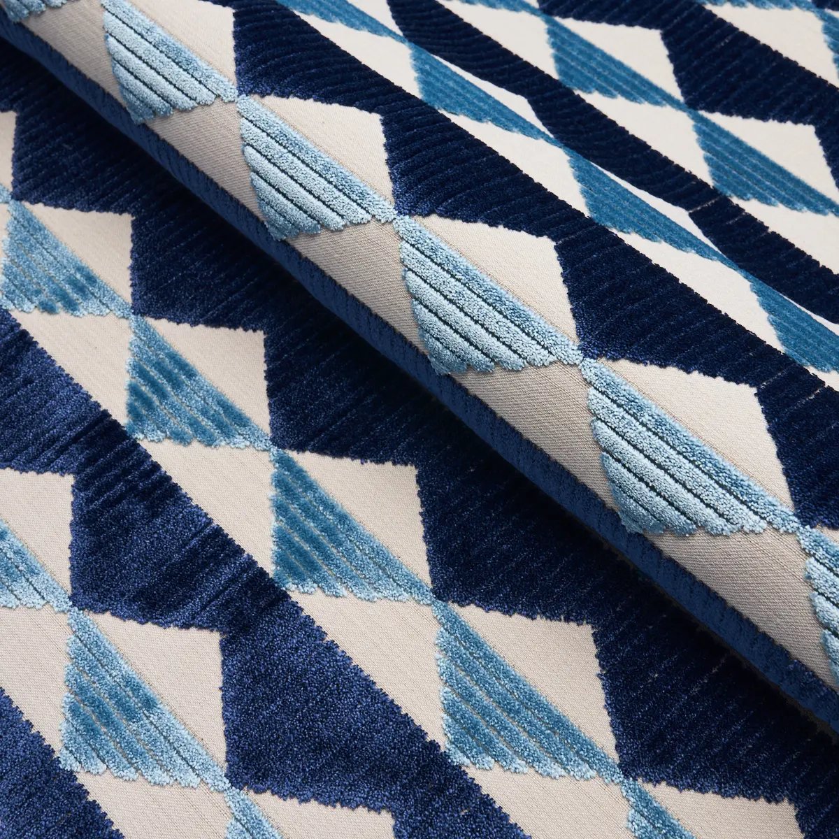 RIDGE LINE VELVET_ SLATE BLUE