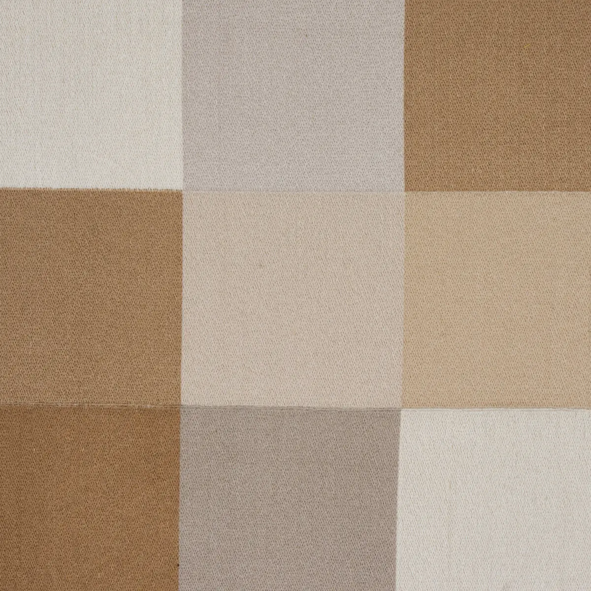 EMBROIDERED TILE_ LIGHT NEUTRAL