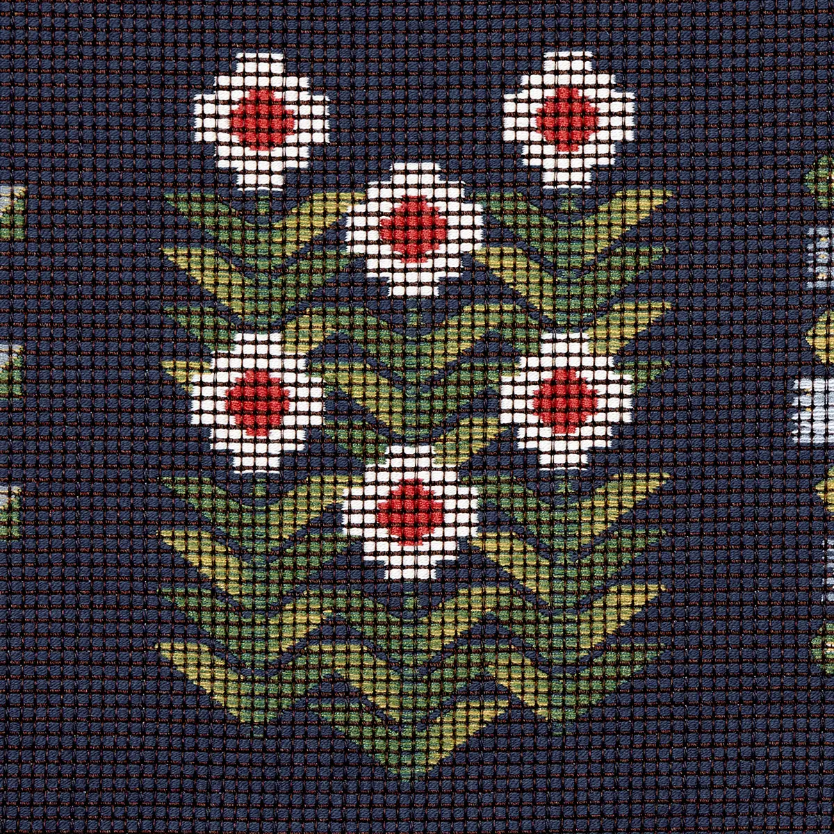 ANNIKA FLORAL TAPESTRY_ MULTI ON NAVY