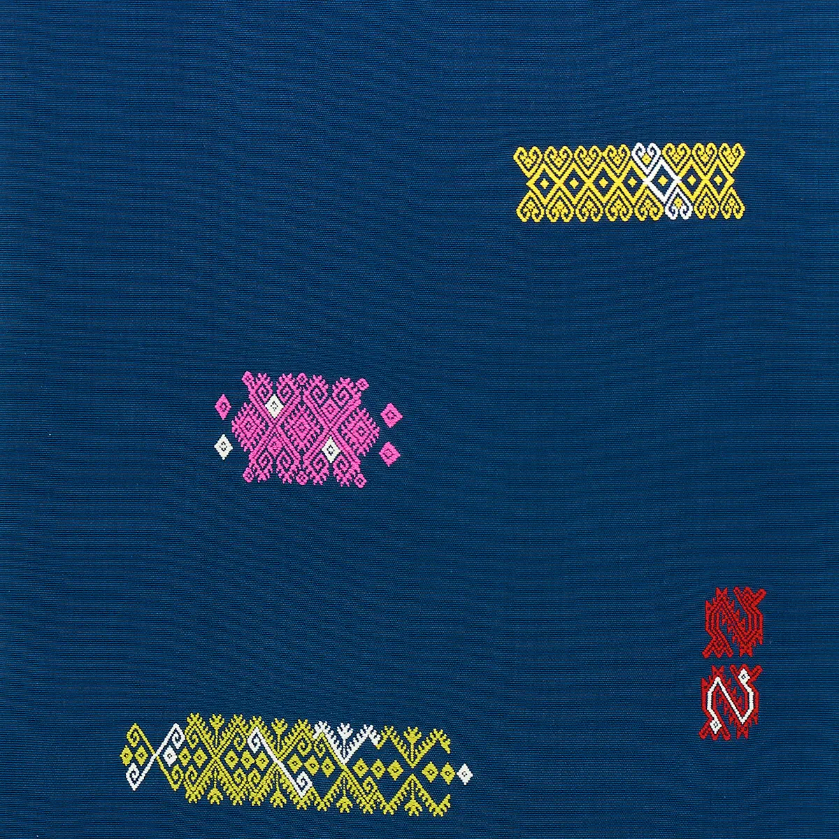 BALAMIL HANDWOVEN PANEL_ MULTI ON NAVY