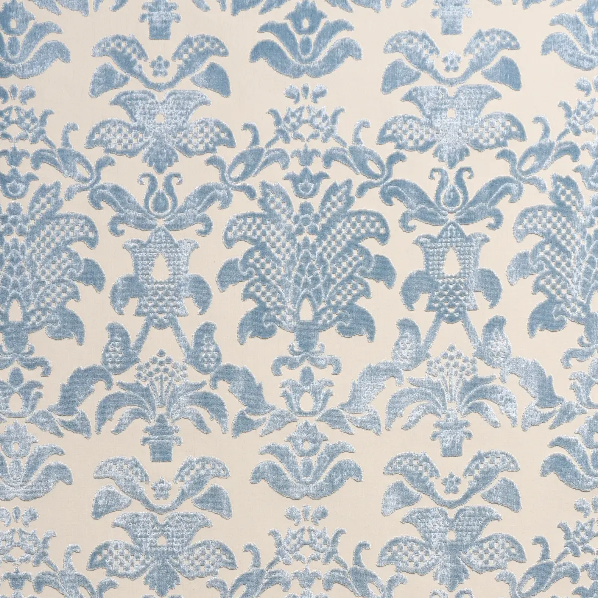 LIMBOURG DAMASK VELVET_ SKY