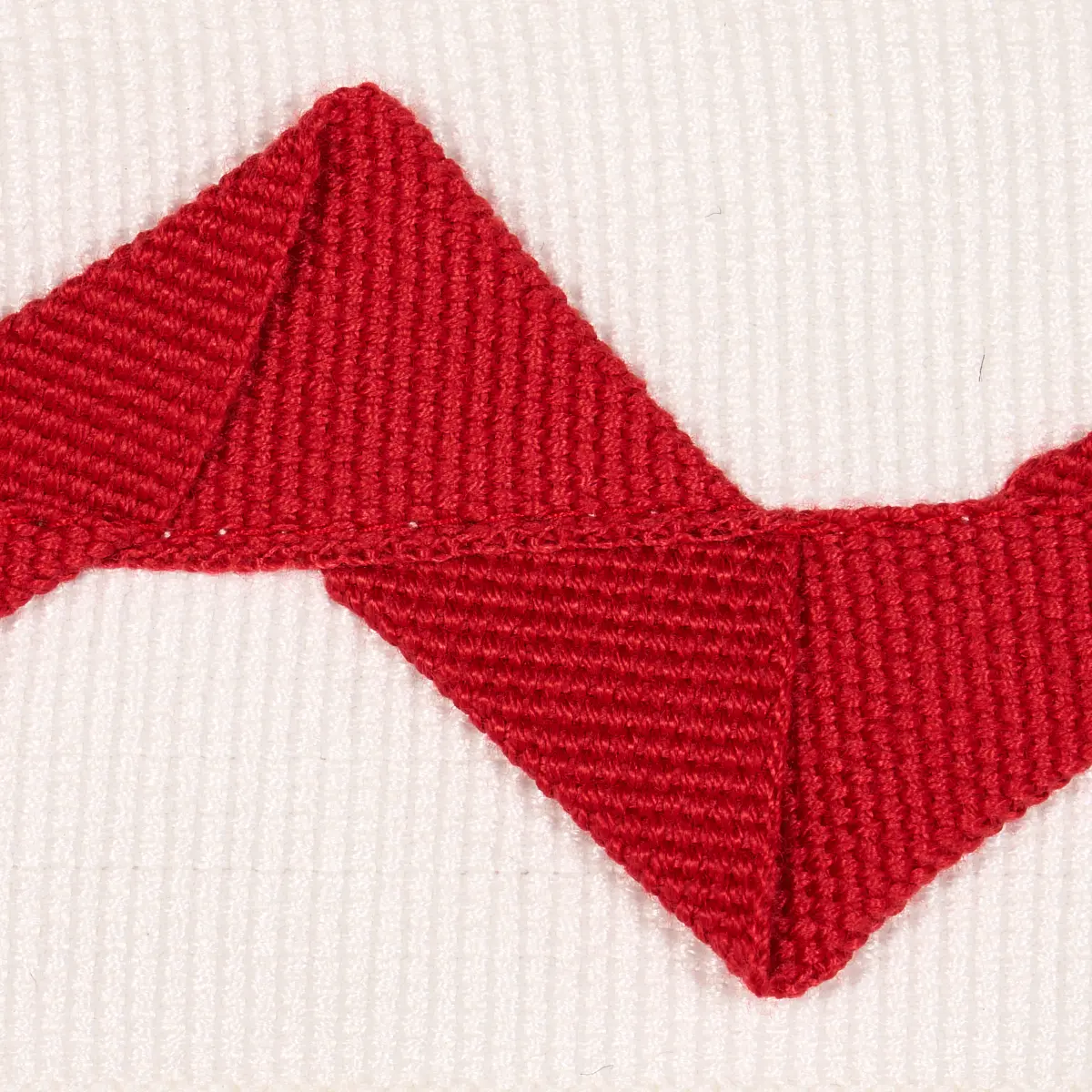 LAZARE APPLIQUÉ TAPE_ RED ON IVORY