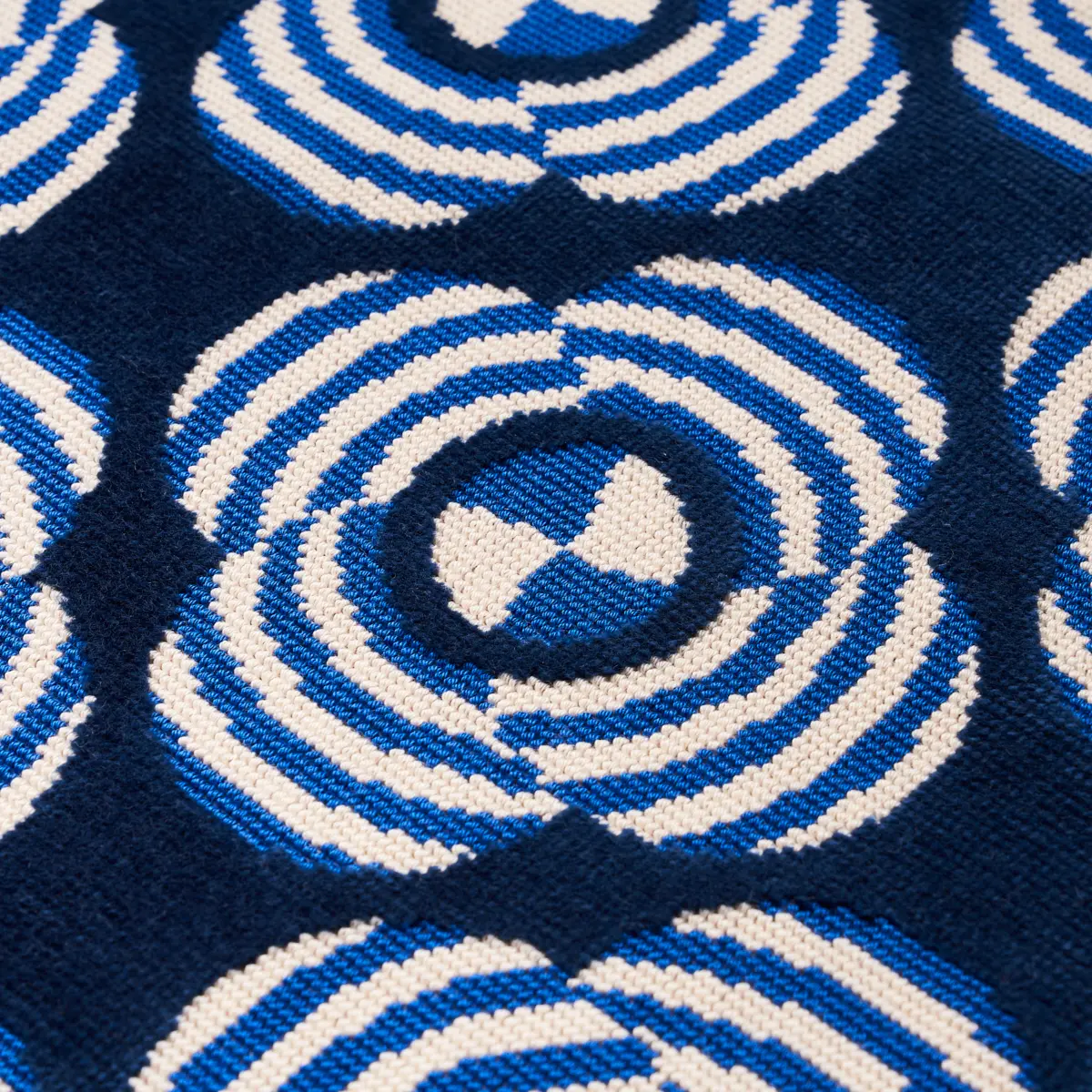 LE MODERNE CUT VELVET_ COBALT
