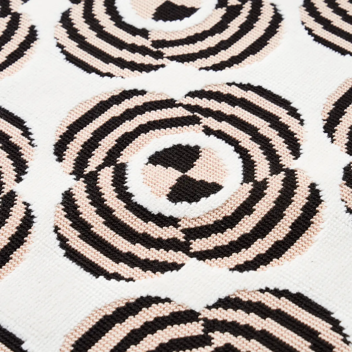 LE MODERNE CUT VELVET_ NEUTRAL