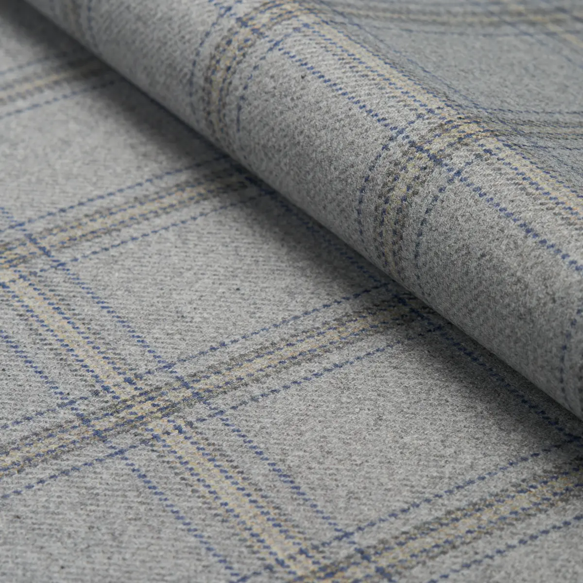 BLACKBURN MERINO PLAID_ GREY