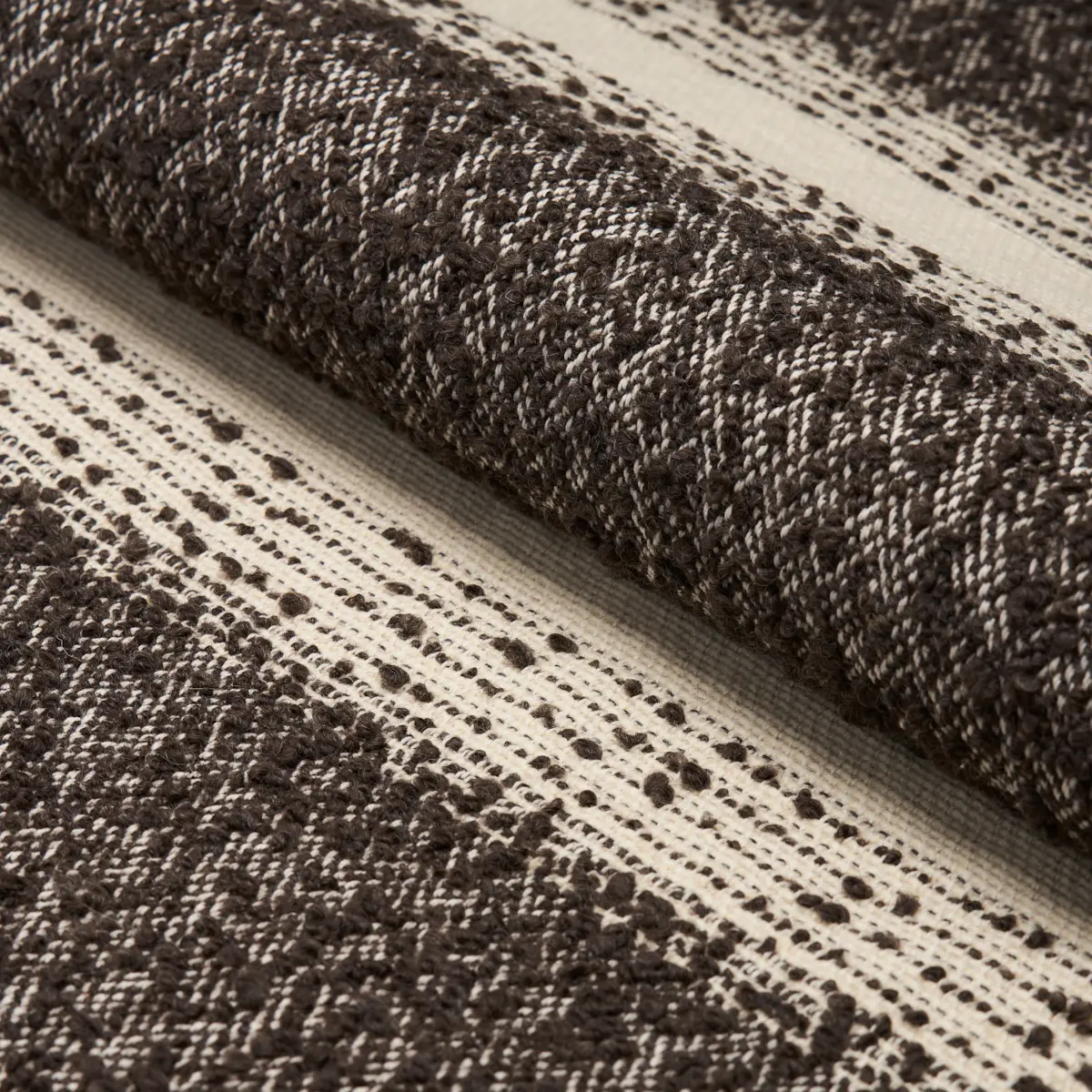 JESSEN ALPACA STRIPE_ BROWN
