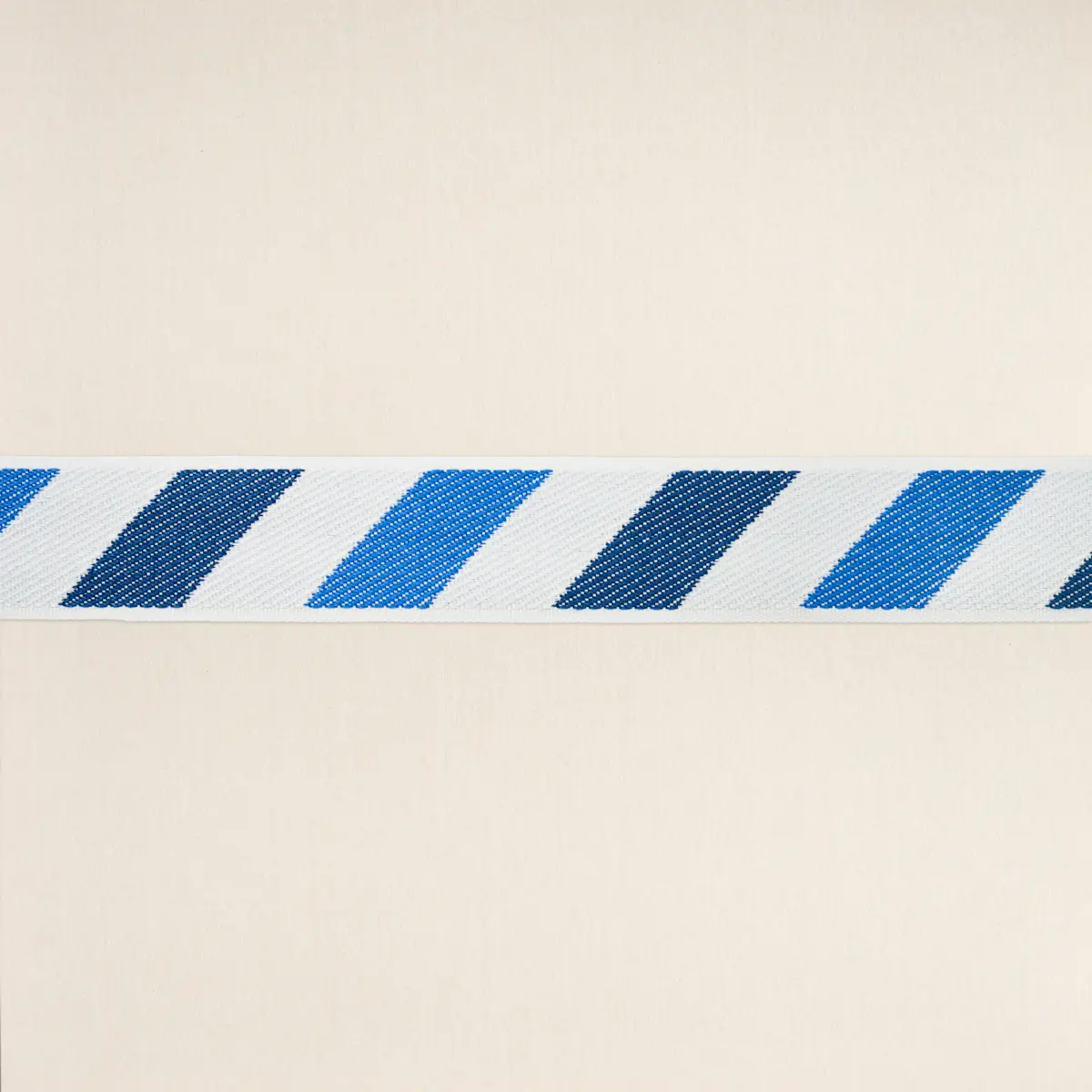 AIRMAIL I INDOOR/OUTDOOR TAPE_ BLUE AND BLUE