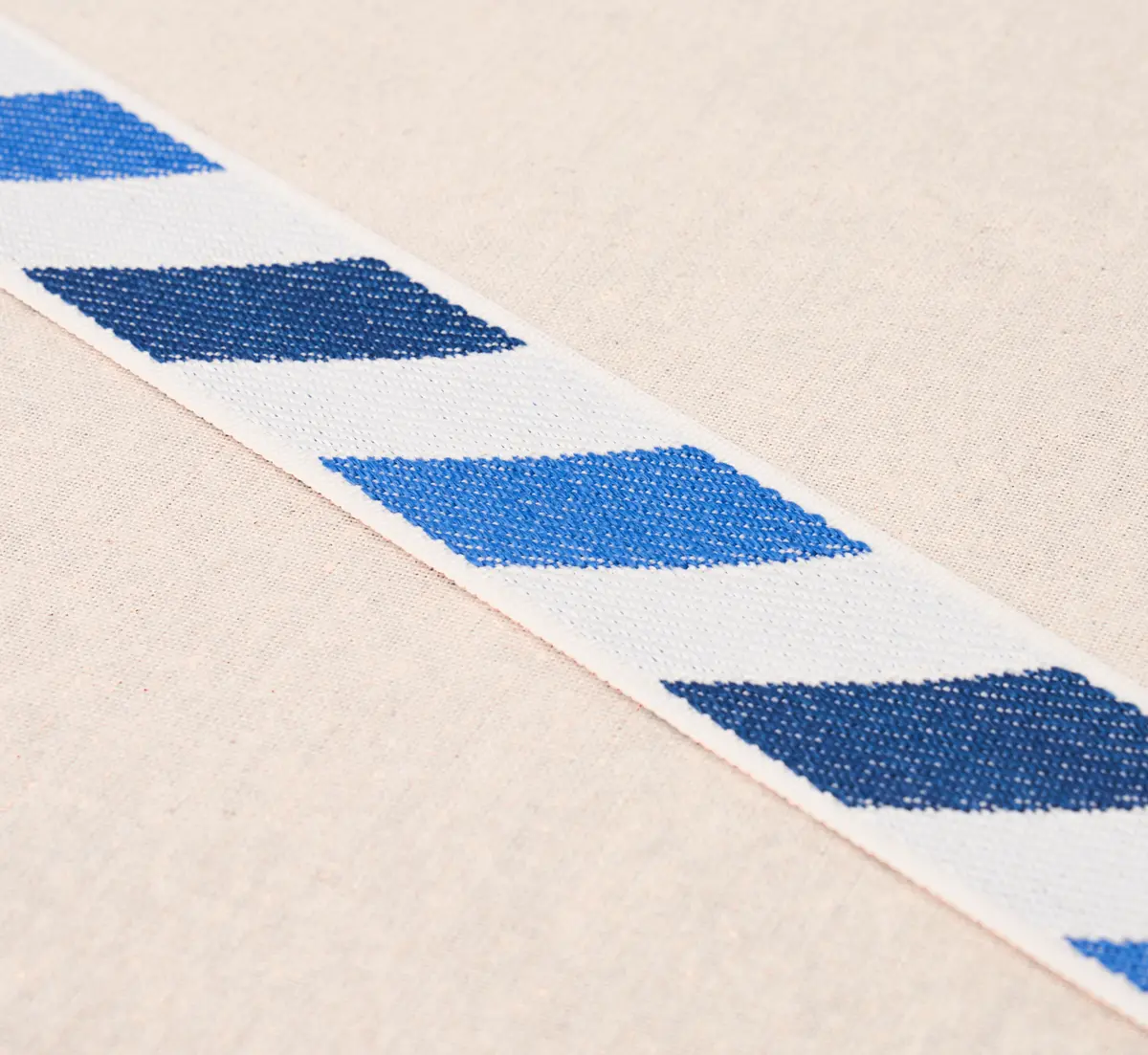 AIRMAIL I INDOOR/OUTDOOR TAPE_ BLUE AND BLUE