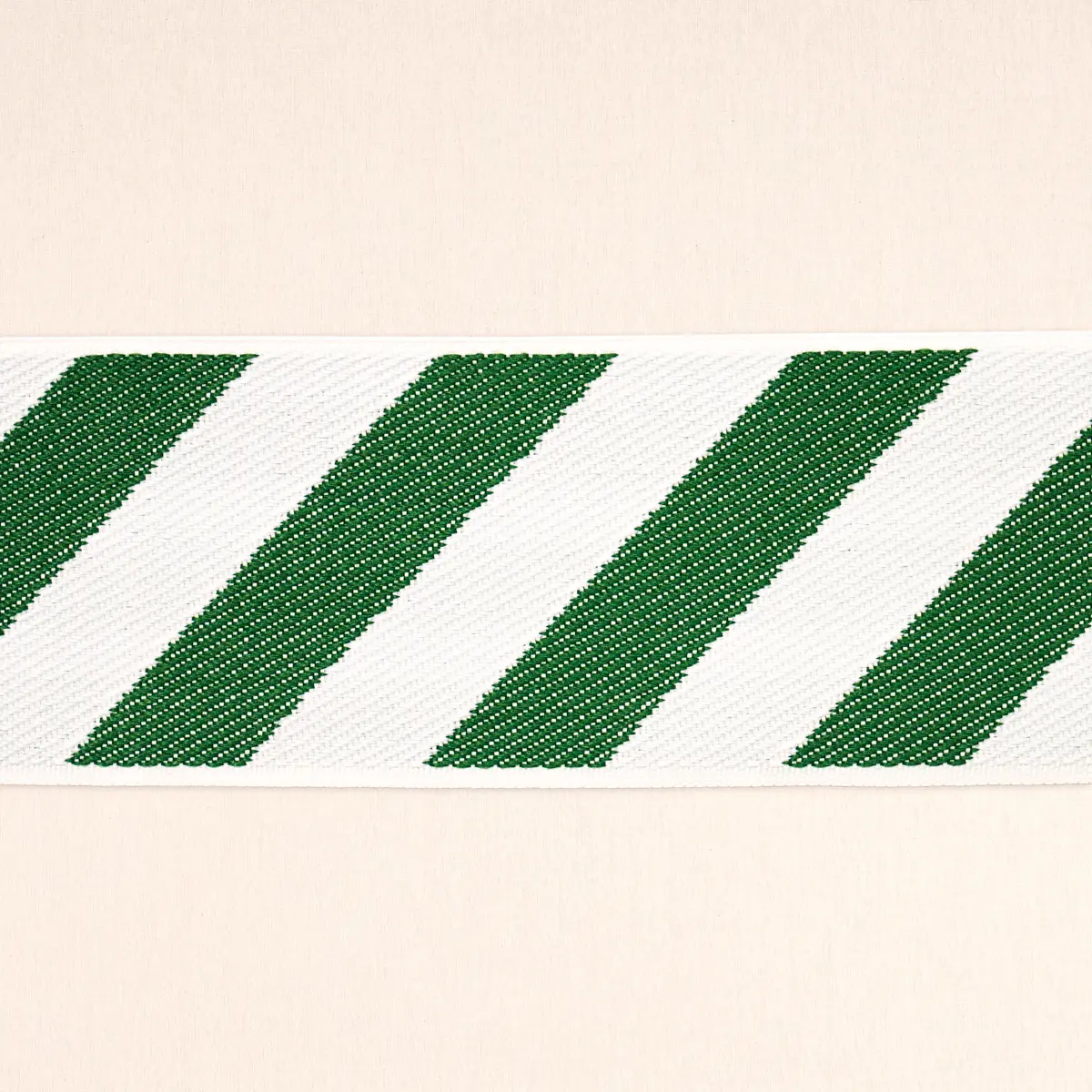 AIRMAIL II INDOOR/OUTDOOR TAPE_ GREEN AND IVORY