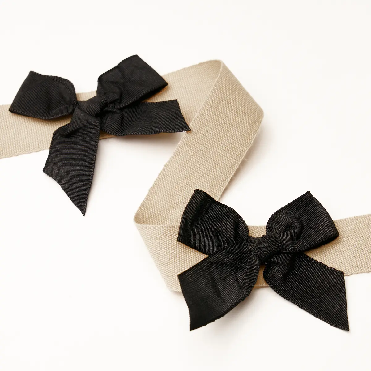 CLAUDIA TAPE_ BLACK ON NEUTRAL