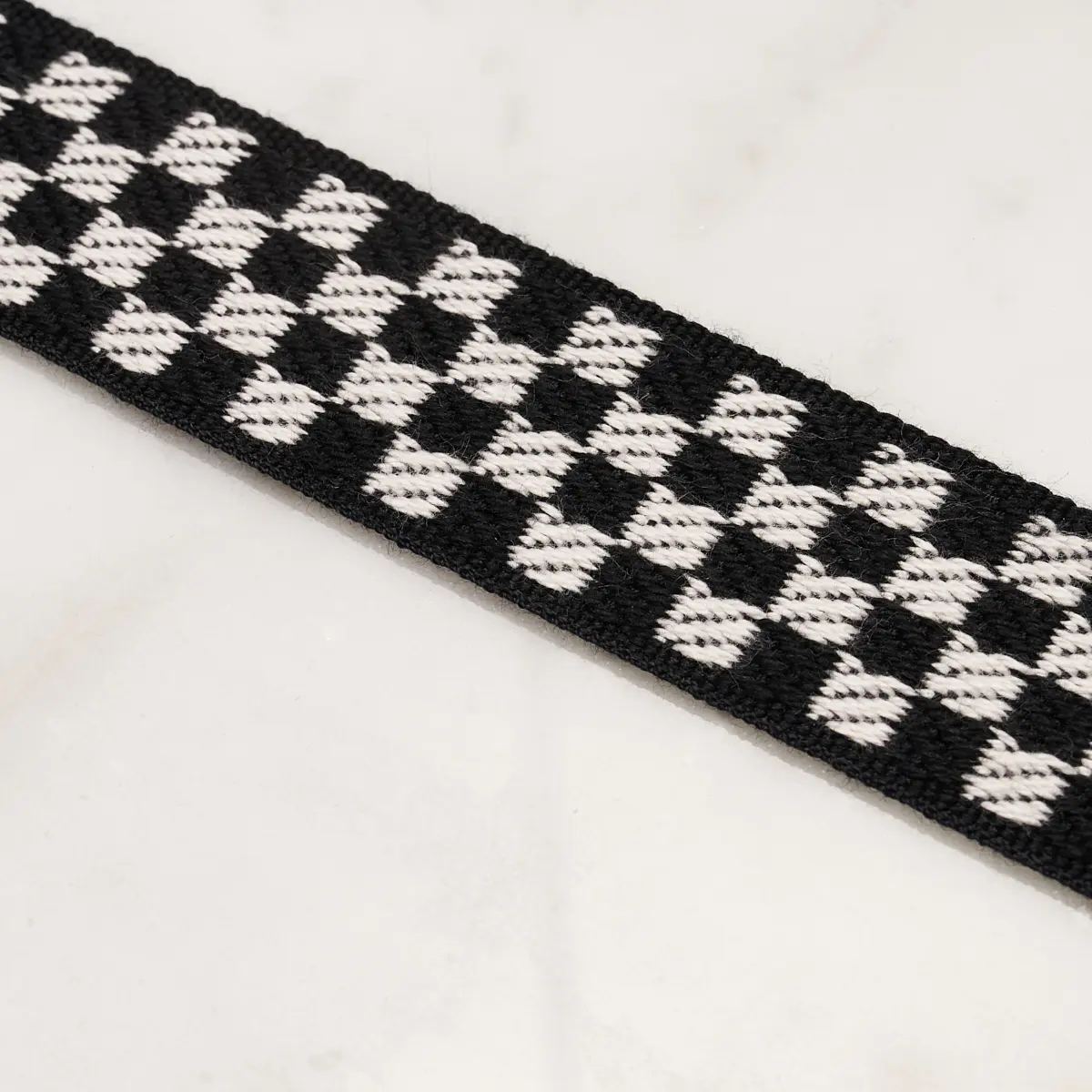 ZEE TAPE NARROW_ BLACK & IVORY