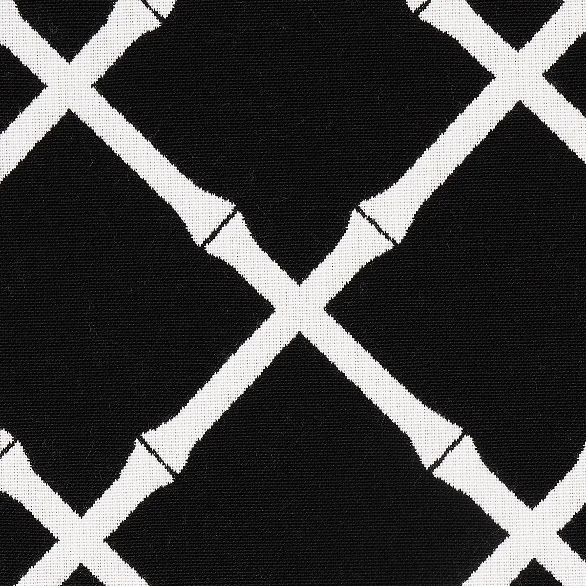 BAMBOO TRELLIS INDOOR/OUTDOOR_ BLACK