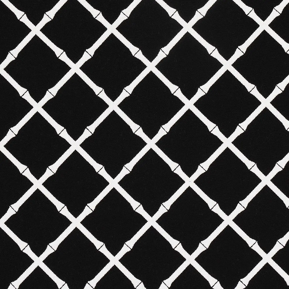 BAMBOO TRELLIS INDOOR/OUTDOOR_ BLACK