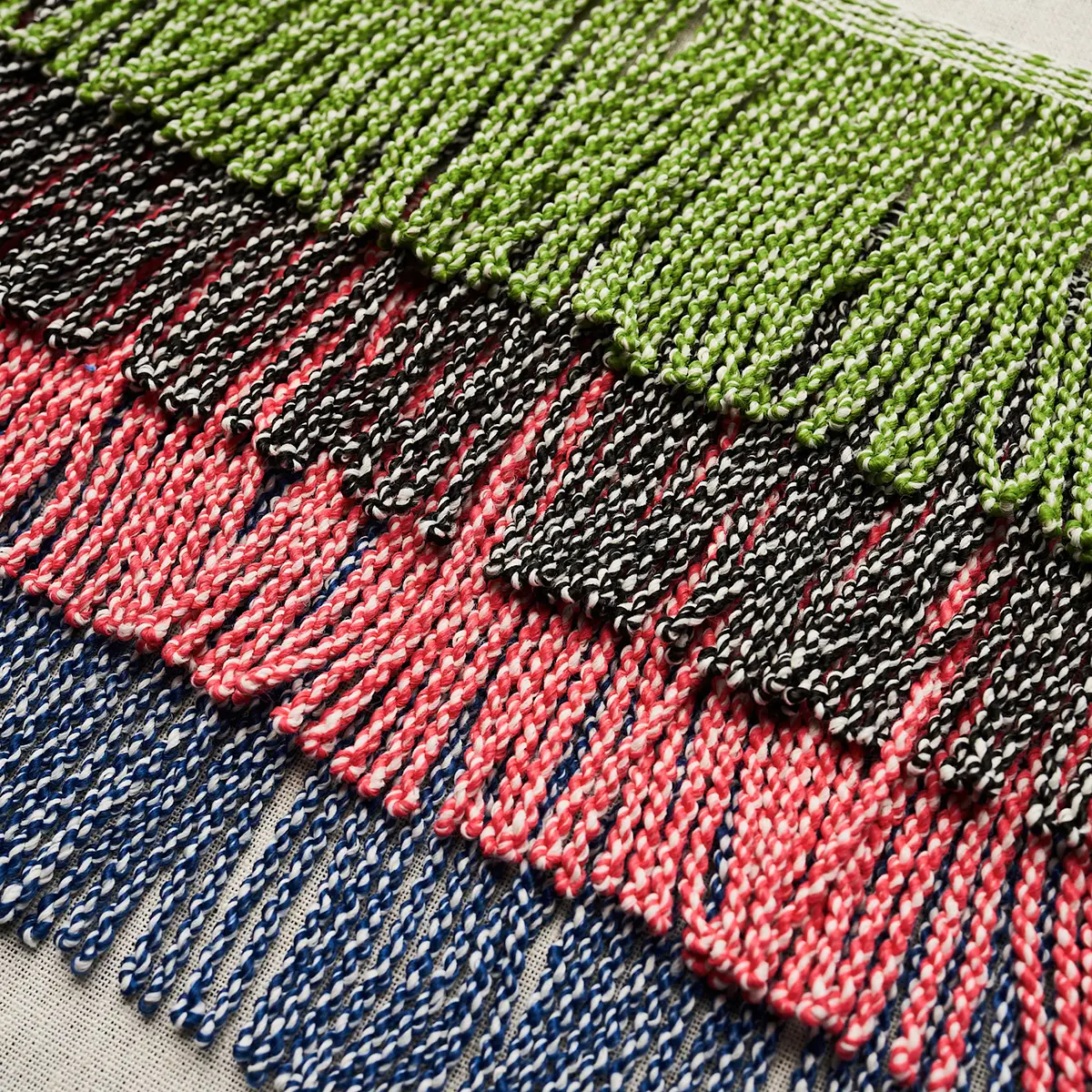 OUTDOOR BOULLION FRINGE TRIM_ CORAL