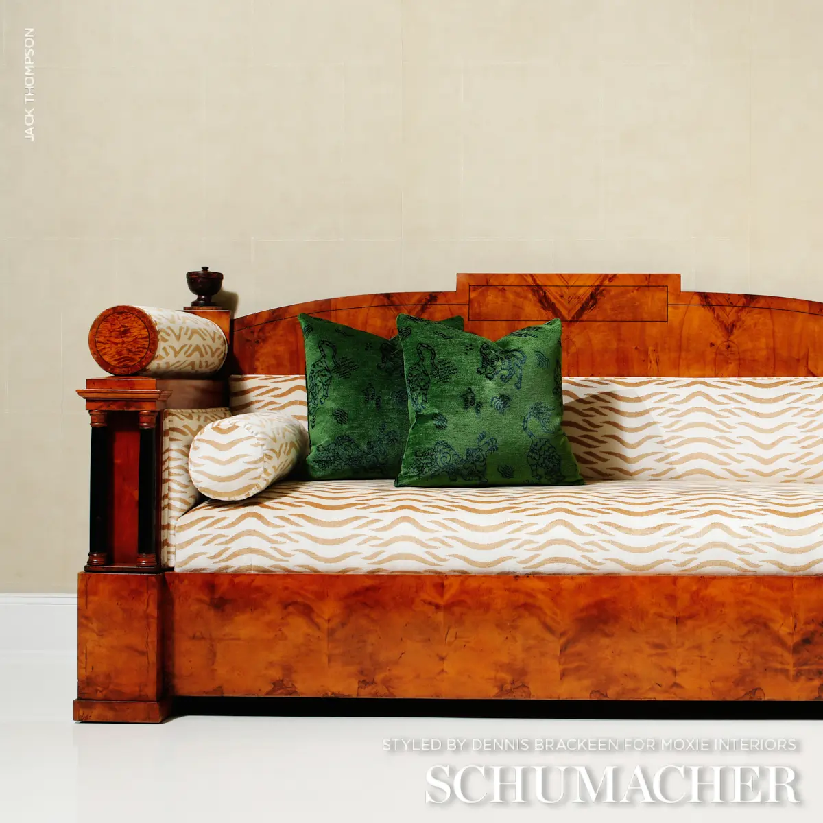 SABI TIGER VELVET_ CAMEL