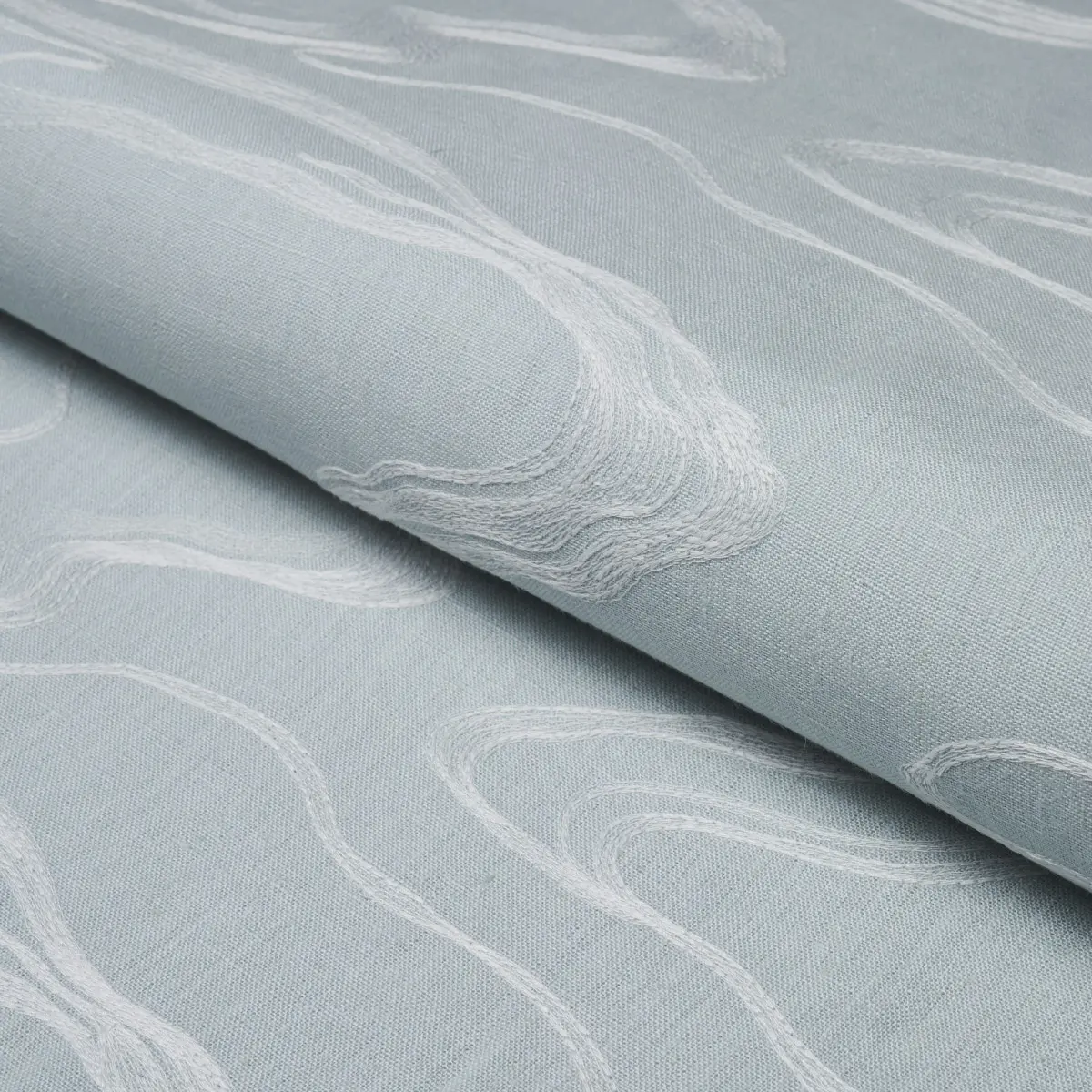 DESERT WIND EMBROIDERY_ ARCTIC
