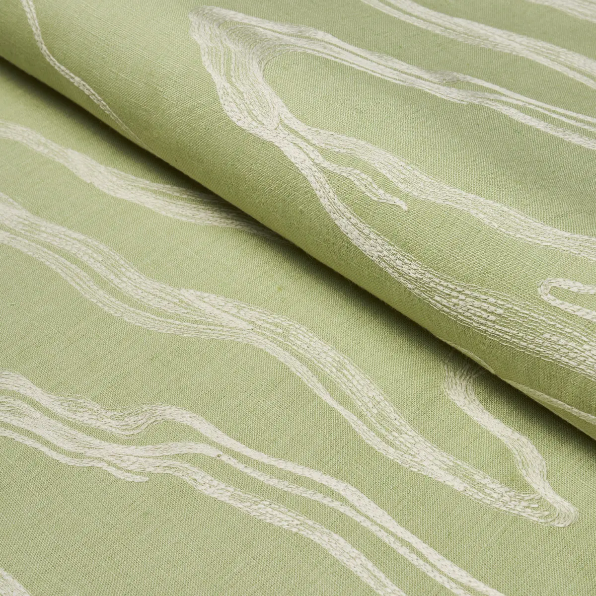 DESERT WIND EMBROIDERY_ FERN