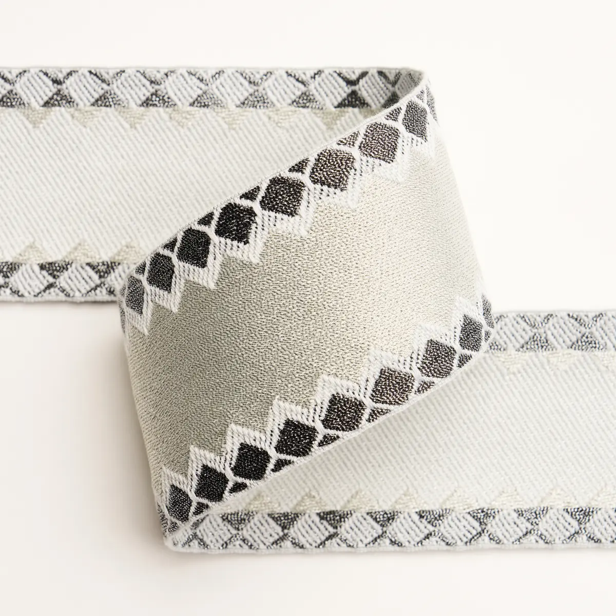 ALLURE METALLIC TAPE_ SILVER