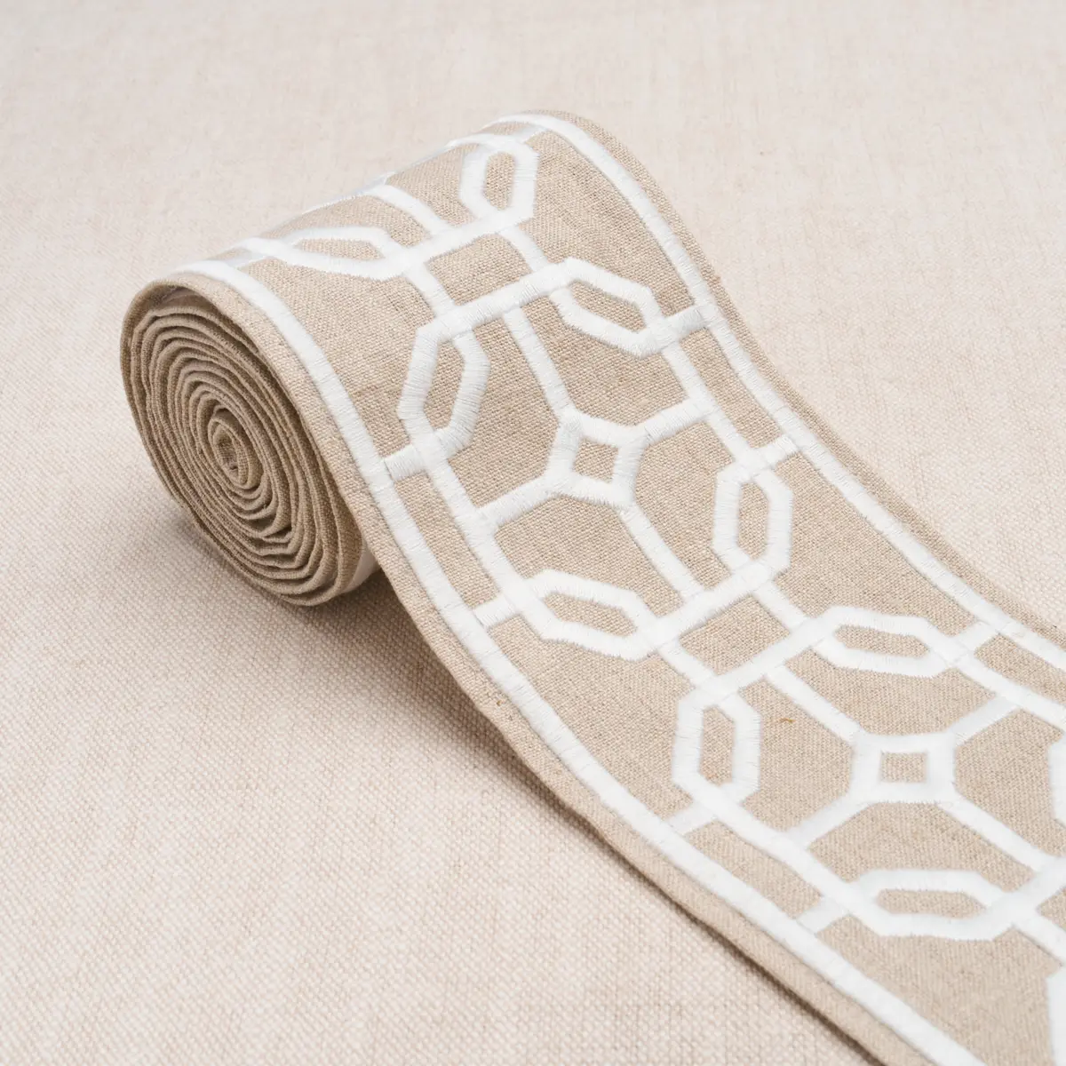 GAZEBO TRELLIS TAPE_ NATURAL