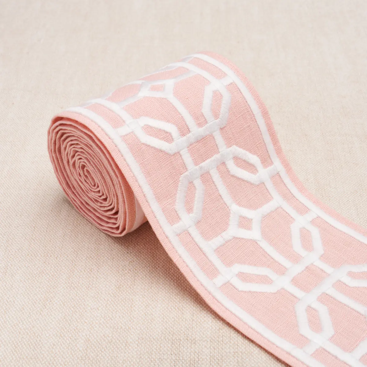 GAZEBO TRELLIS TAPE_ BLUSH