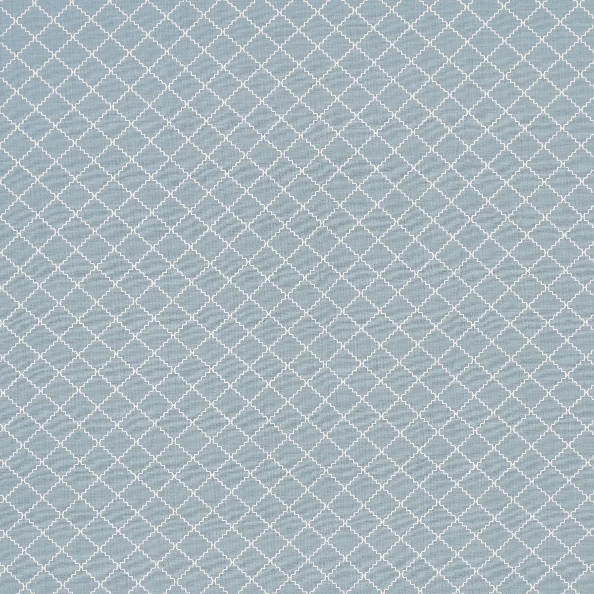 MAGGIE LATTICE_ CHINA BLUE