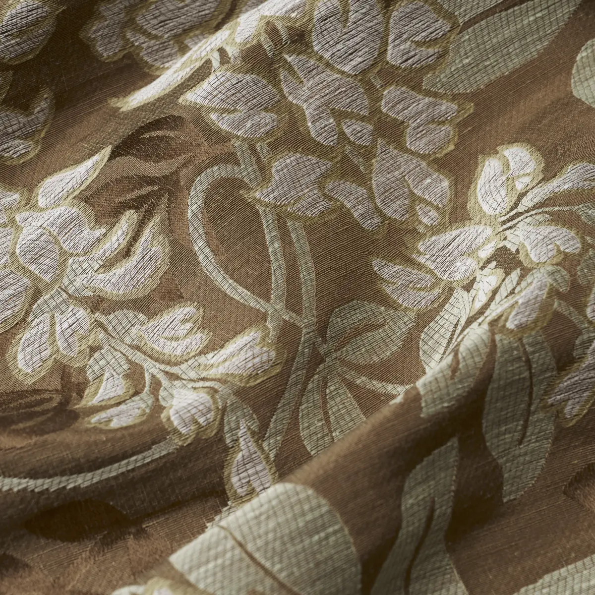 LUCIA WISTERIA_ SABLE