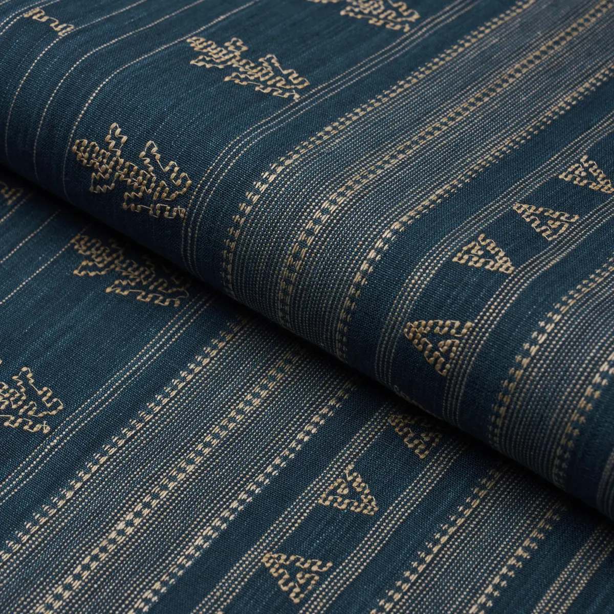 NIMA EMBROIDERED COTTON LINEN_ INDIGO